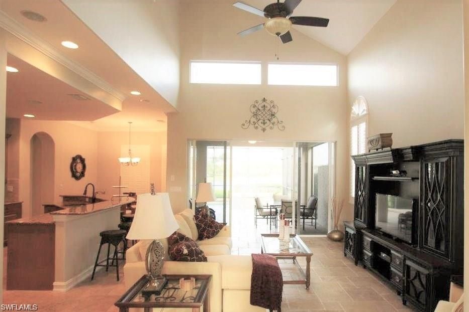 Chandelier, Dining room, Interior, Living room, Recessed Lighting