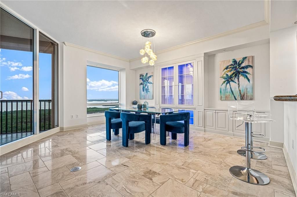 Chandelier, Dining room, Interior, Pendant Lights, Water