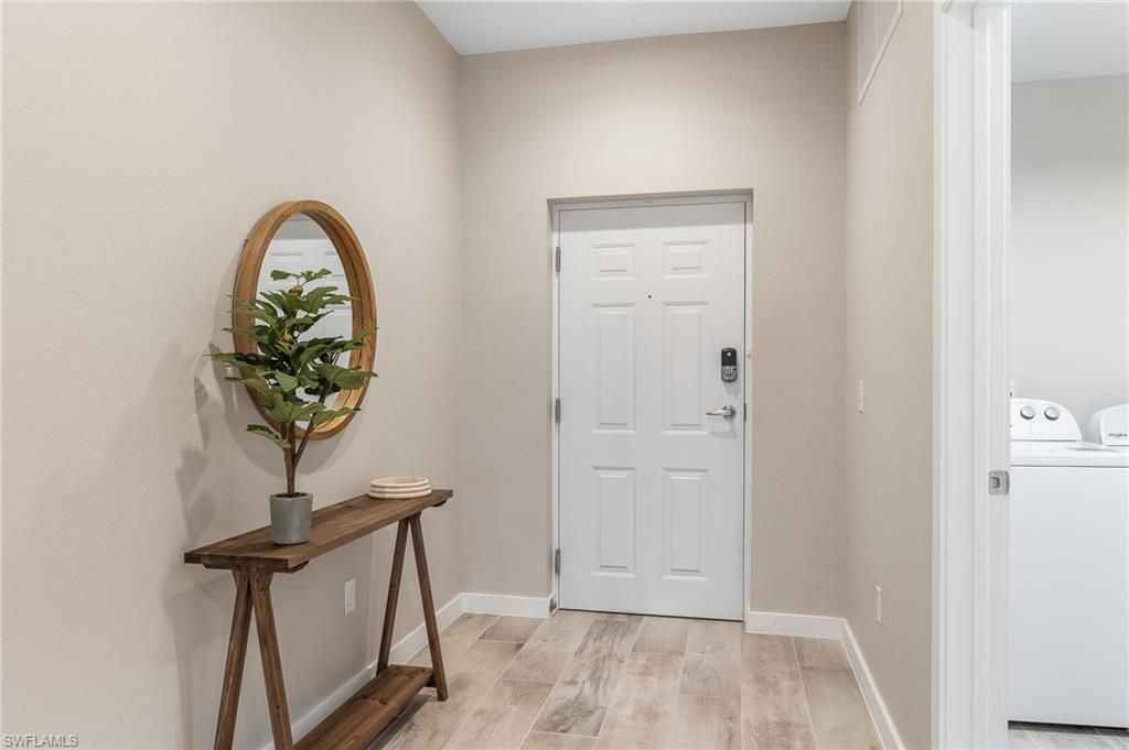 Interior, Washer, Wood Texture Flooring