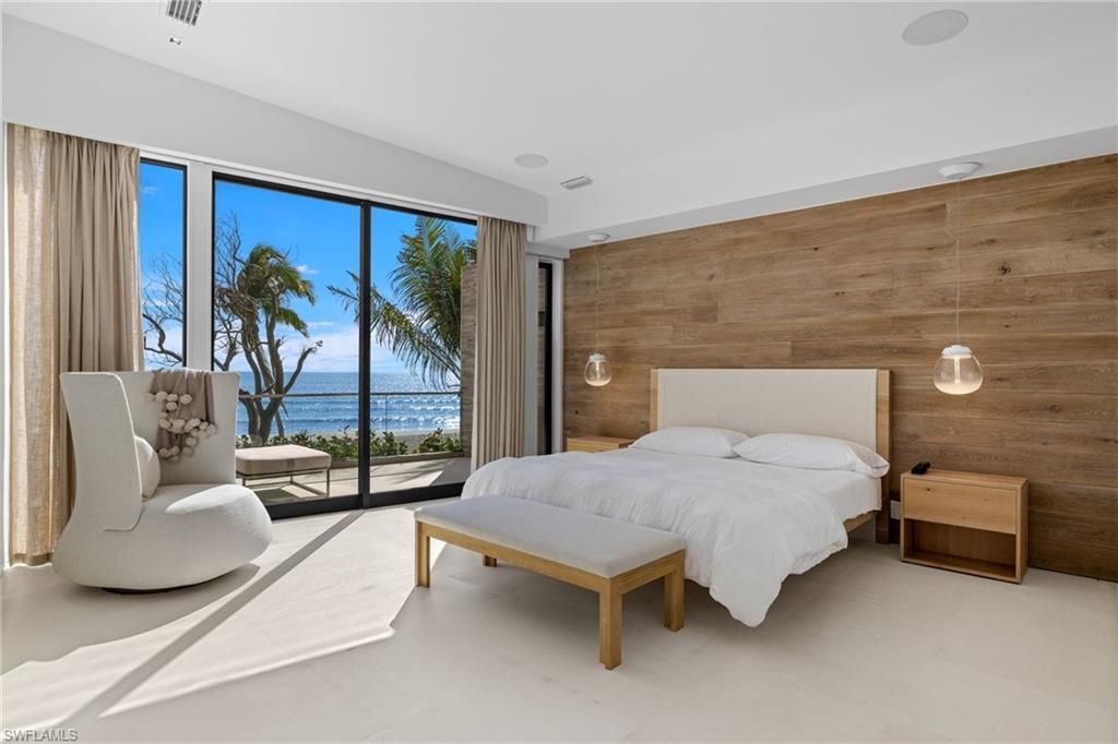 Bedroom, Interior, Pendant Lights, Water, Wooden Walls