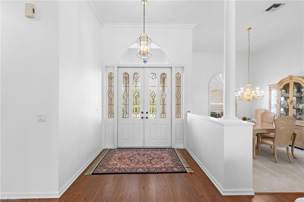 Chandelier, Dining room, Interior, Pendant Lights, Wood Texture Flooring