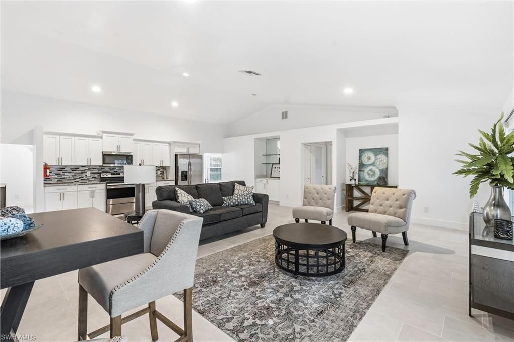 Interior, Kitchen, Living room, Recessed Lighting, Stainless Steel Appliances