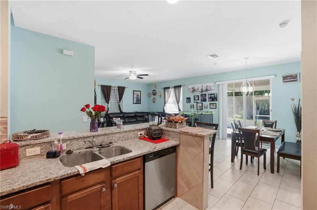 Dining room, Interior, Kitchen, Living room, Pendant Lights, Recessed Lighting