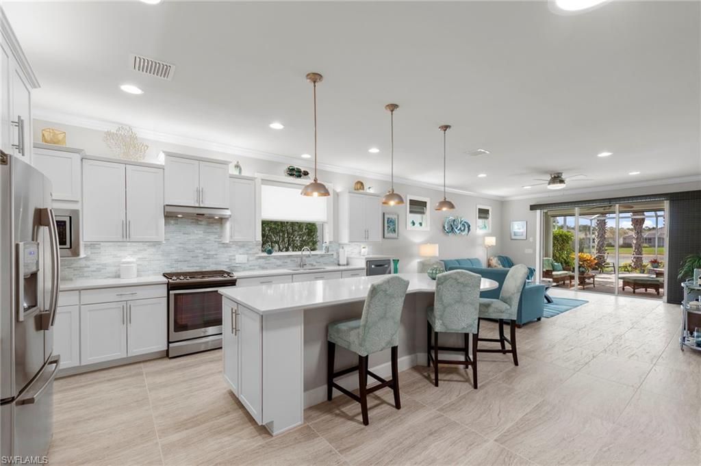 Interior, Kitchen, Pendant Lights, Recessed Lighting, Stainless Steel Appliances