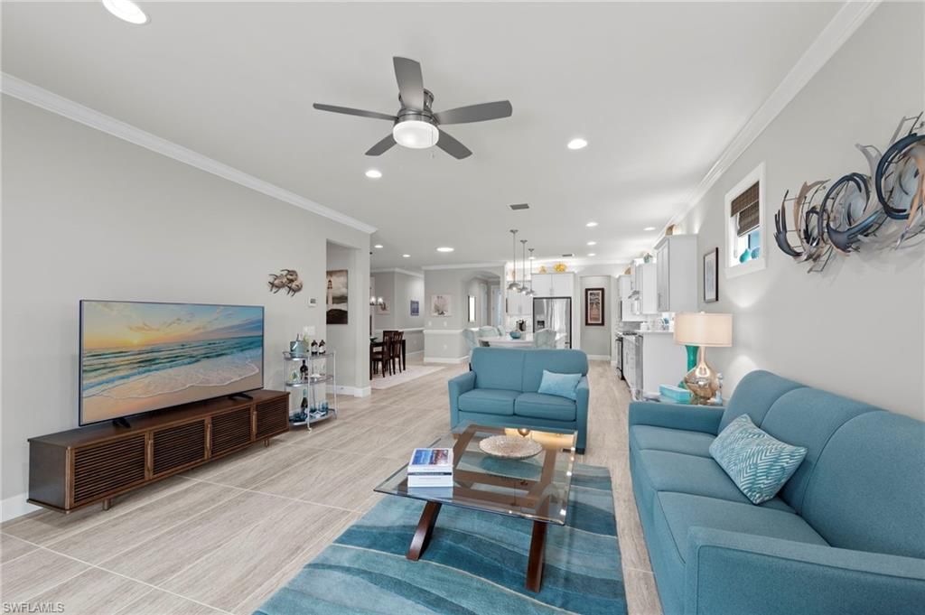 Dining room, Interior, Kitchen, Living room, Pendant Lights, Recessed Lighting, Stainless Steel Appliances