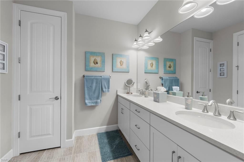 Bathroom, Dual Sink Vanities, Interior, Wood Texture Flooring