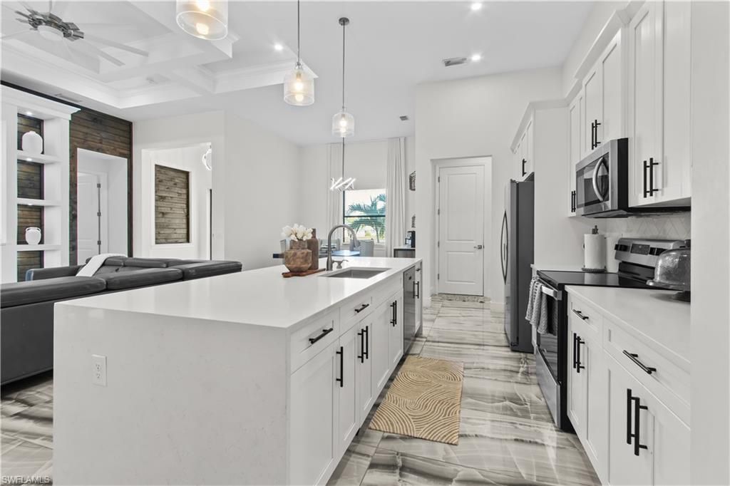Interior, Kitchen, Pendant Lights, Recessed Lighting