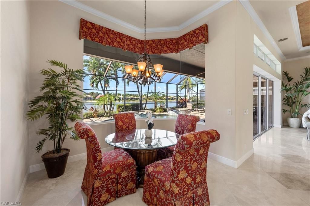 Chandelier, Dining room, Interior, Sun Room