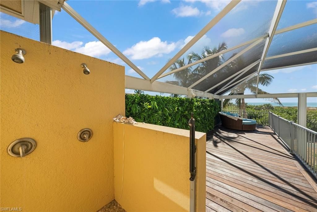 Exterior, Glass Ceilings, Sun Room, Water