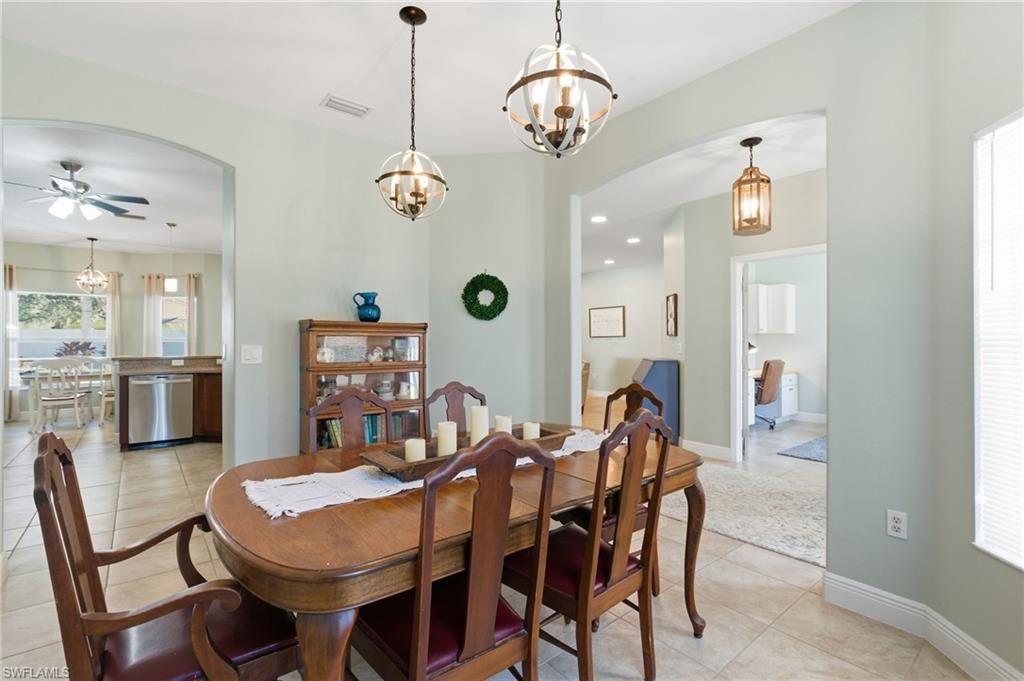 Dining room, Interior, Kitchen, Pendant Lights, Recessed Lighting