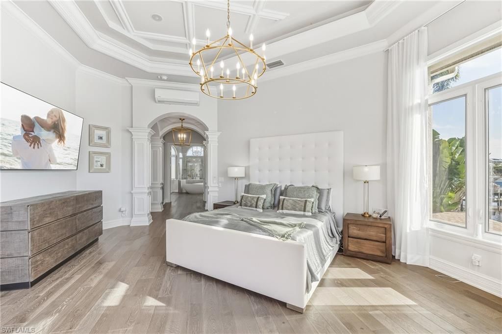 Bedroom, Interior, Pendant Lights, Wood Texture Flooring