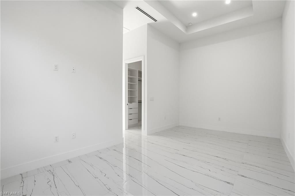 Empty room, Interior, Marble, Recessed Lighting