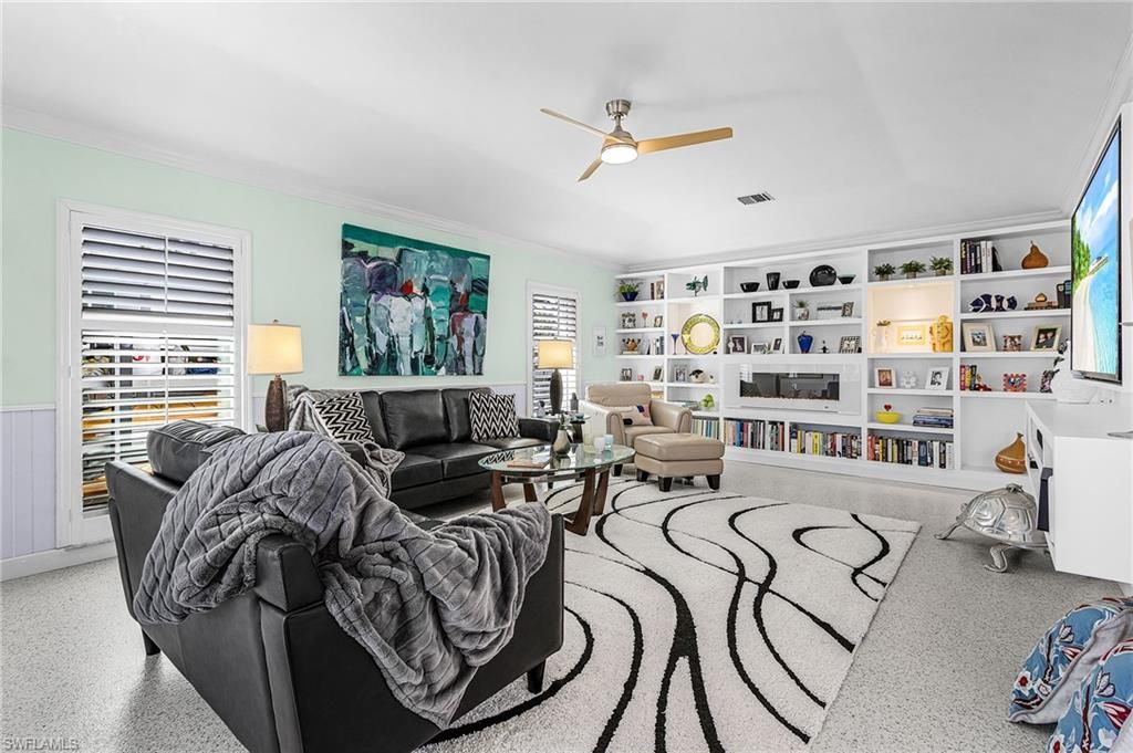 Interior, Living room