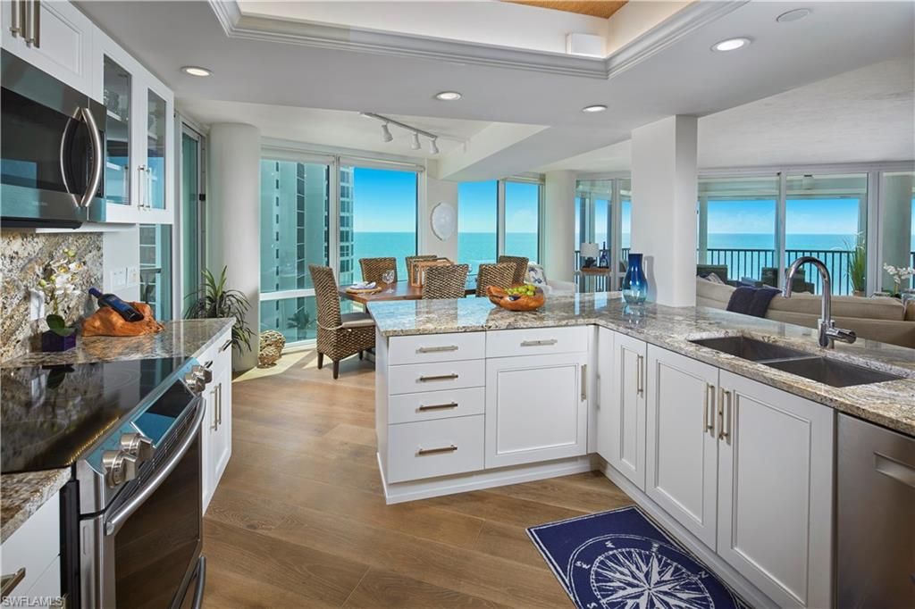 Dining room, Interior, Kitchen, Recessed Lighting, Water, Wood Texture Flooring