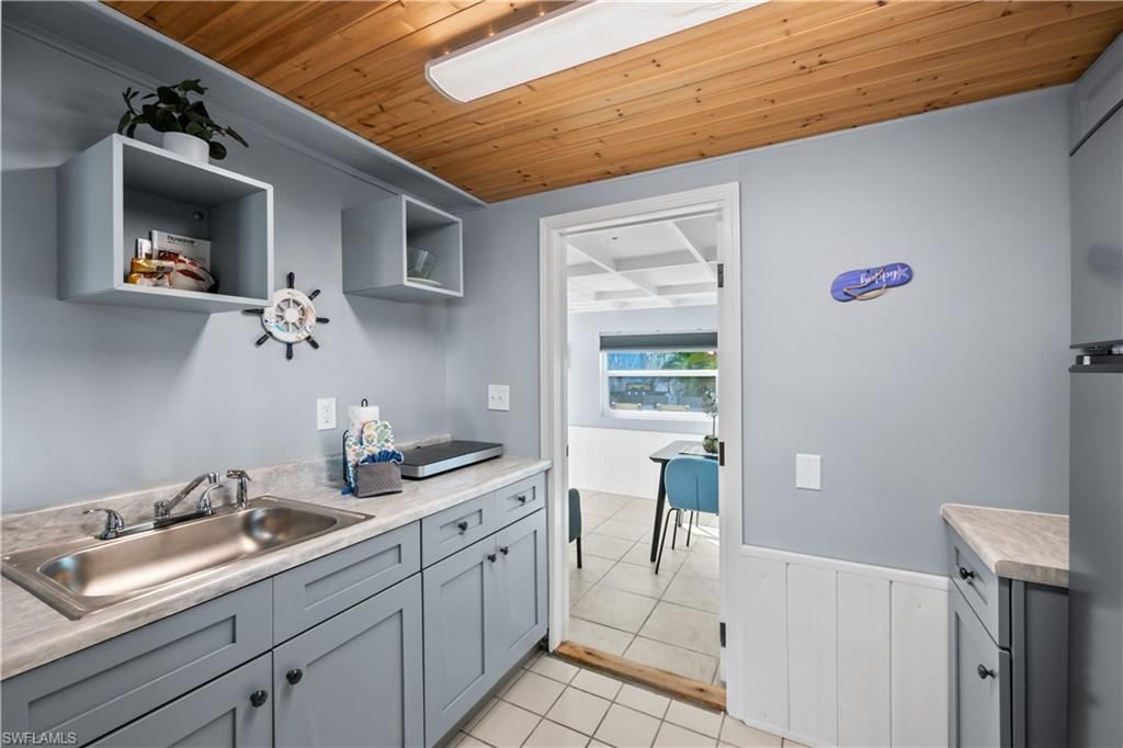 Interior, Wooden Ceilings