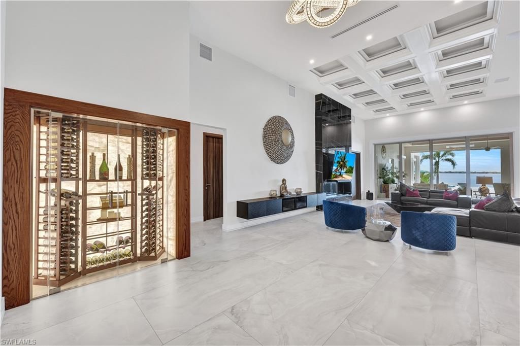 Interior, Living room, Marble, Recessed Lighting, Water, Wine Storage