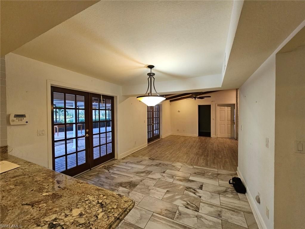 Empty room, Interior, Marble, Pendant Lights
