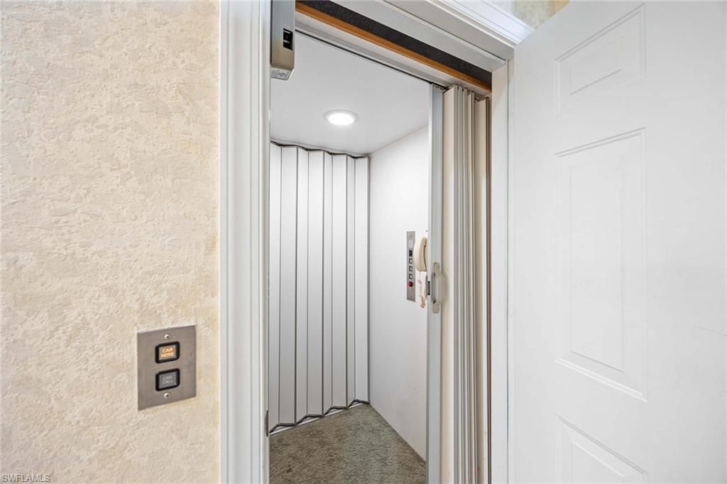 Elevator, Interior, Recessed Lighting