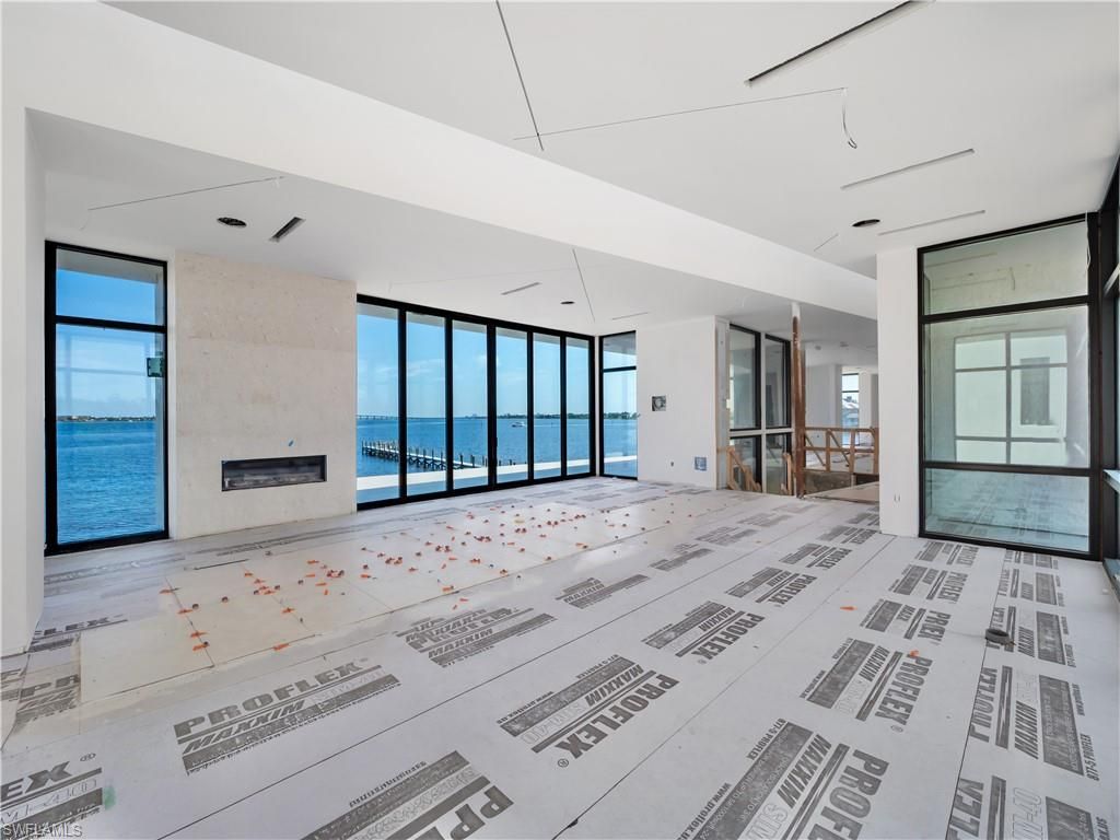 Empty room, Fireplace, Interior, Water