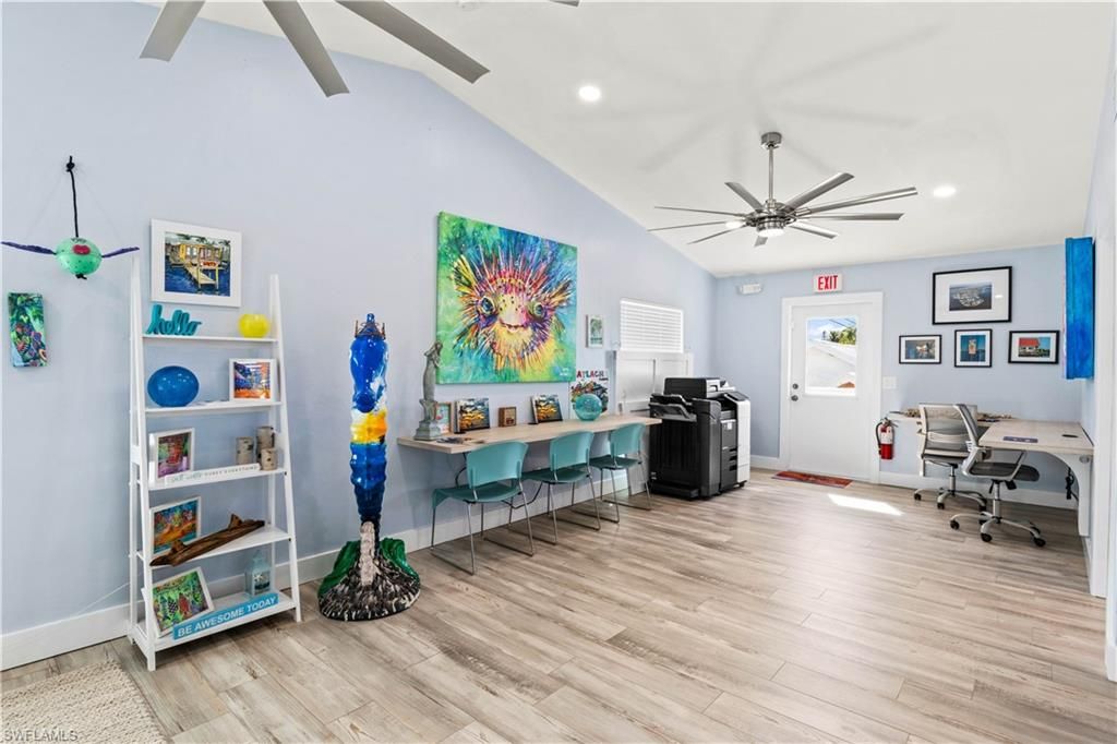 Home Office, Interior, Recessed Lighting, Wood Texture Flooring