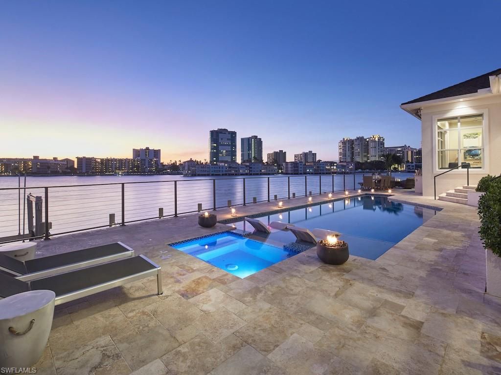 Exterior, Pool, Water