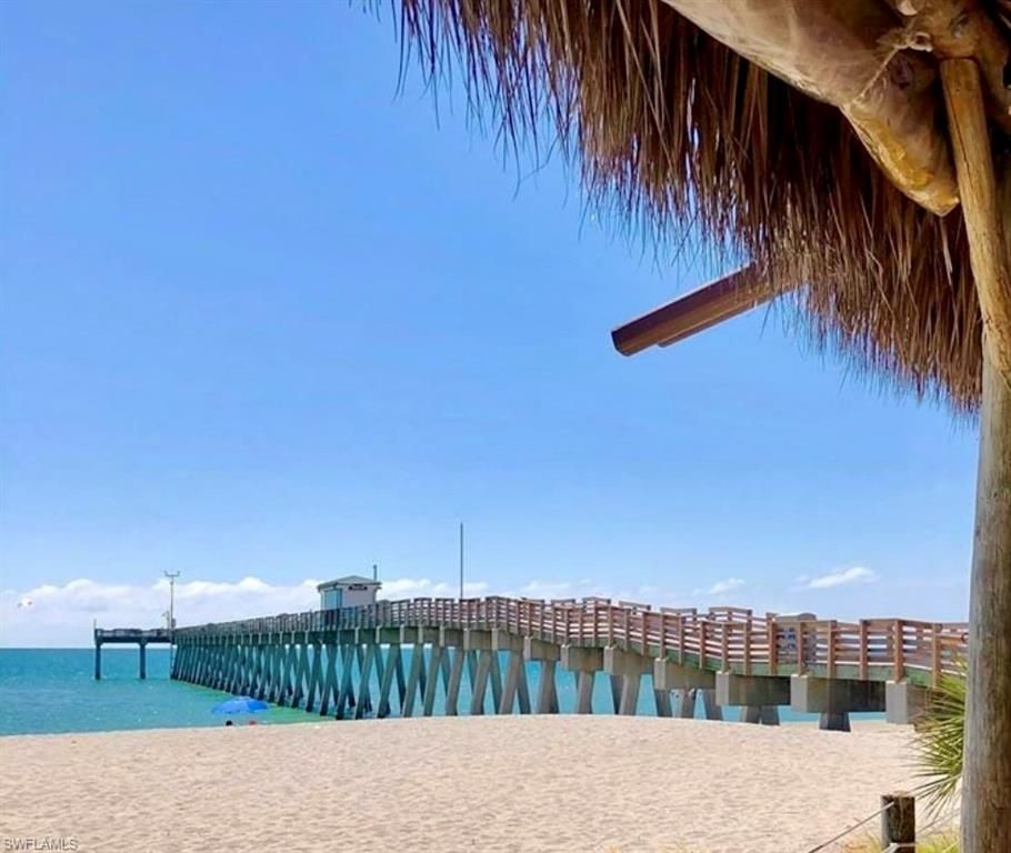 Exterior, Pool, Water