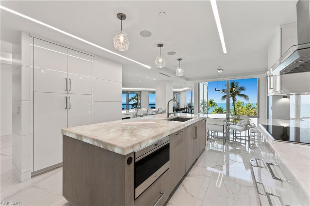 Dining room, Interior, Kitchen, Marble, Pendant Lights, Stainless Steel Appliances, Water