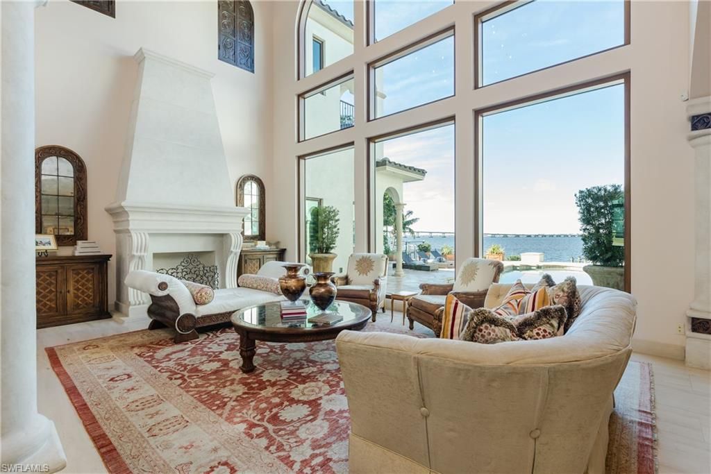 Fireplace, Interior, Living room, Water