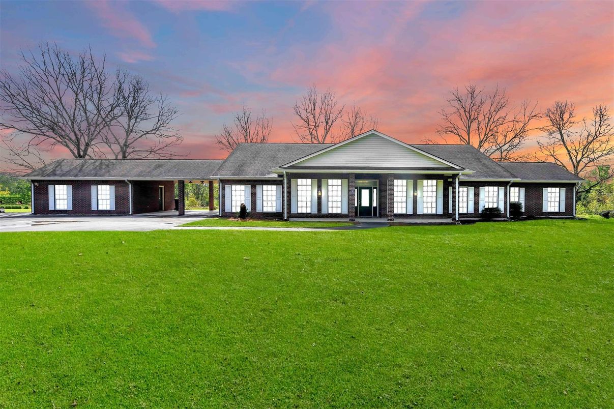 Attached, Backyard, Exterior, Facade, Ranch