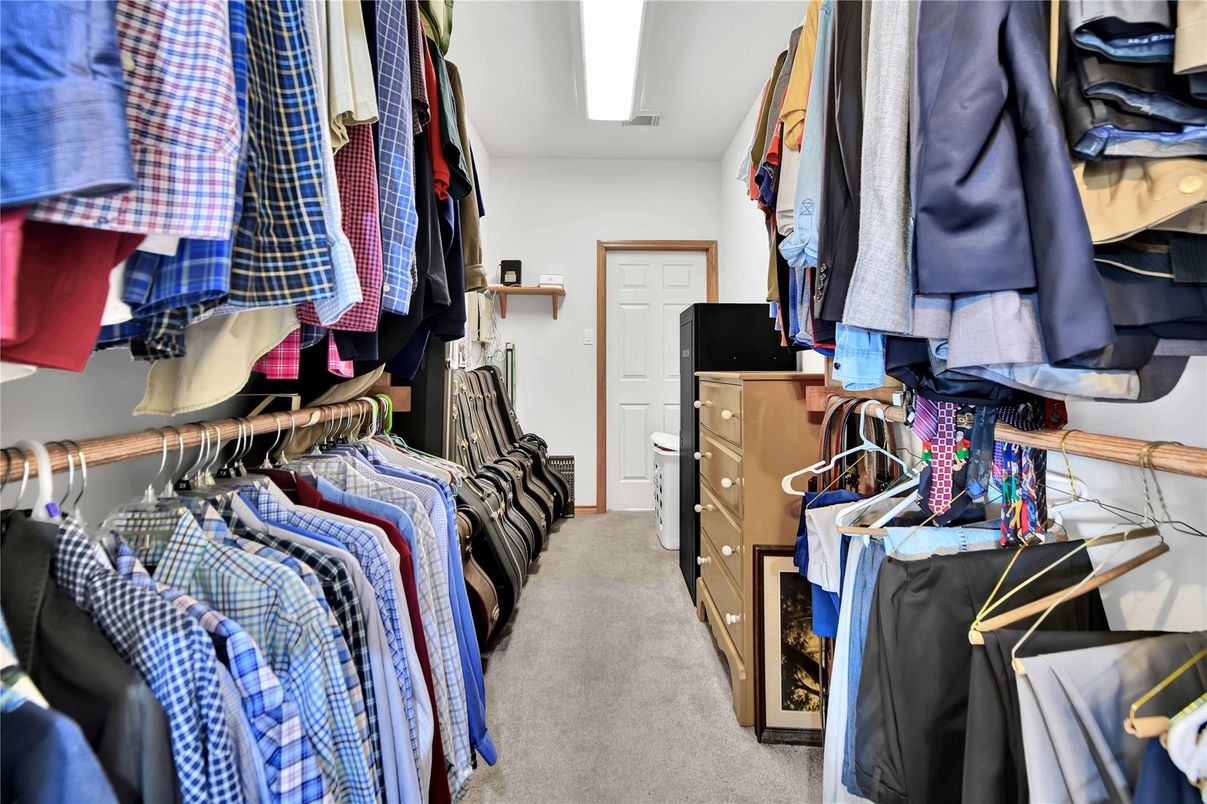 Interior, Walk-in Closets