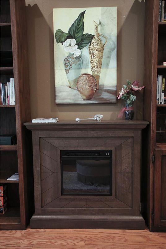 Fireplace, Interior