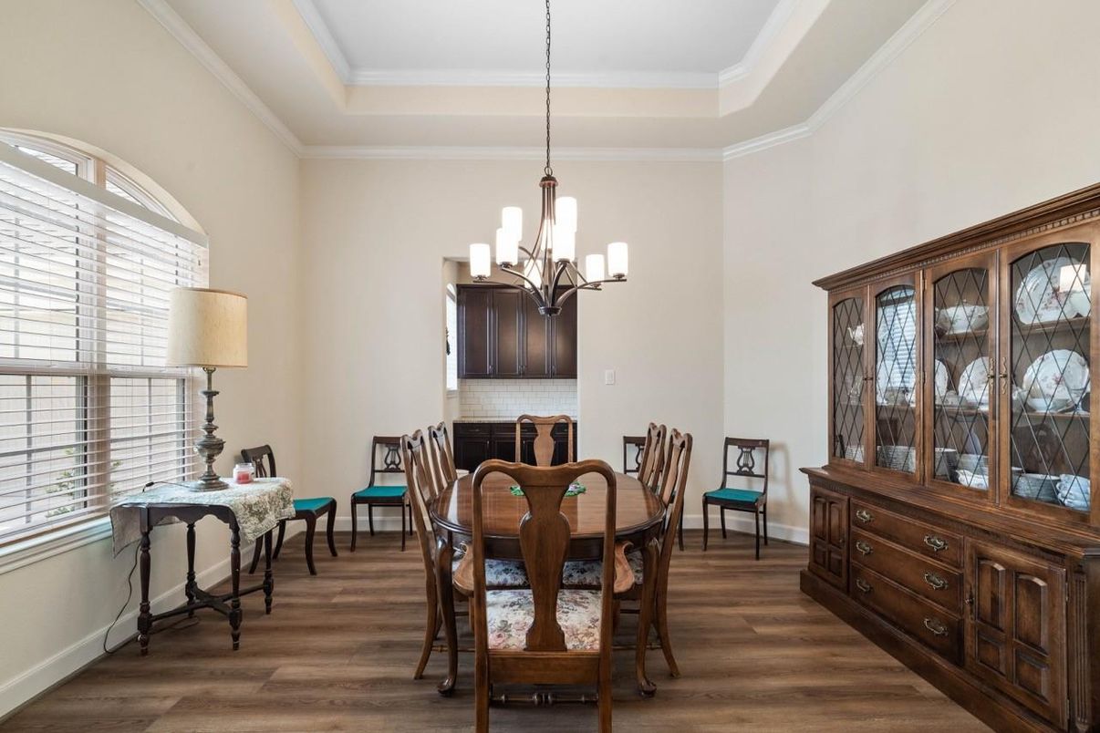 Chandelier, Dining room, Interior, Wood Texture Flooring