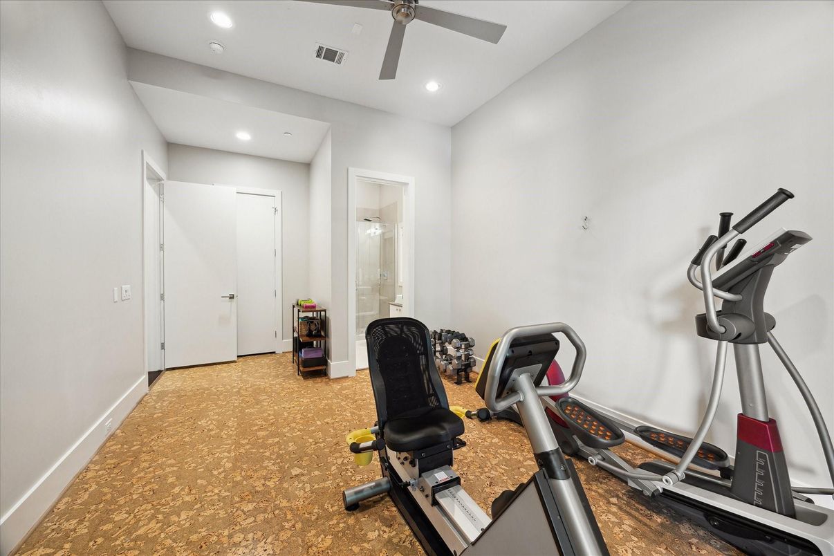 Fitness Equipment, Interior, Recessed Lighting