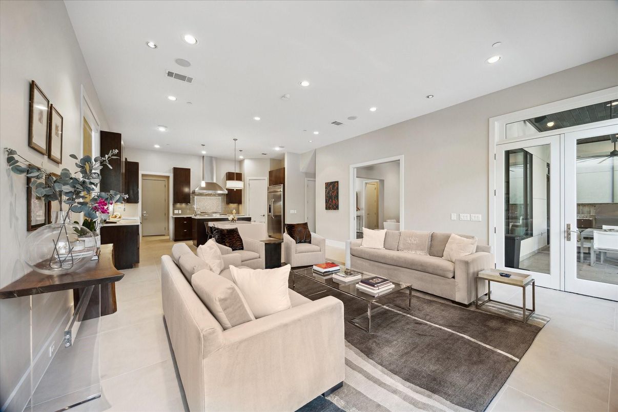 Interior, Kitchen, Living room, Pendant Lights, Recessed Lighting