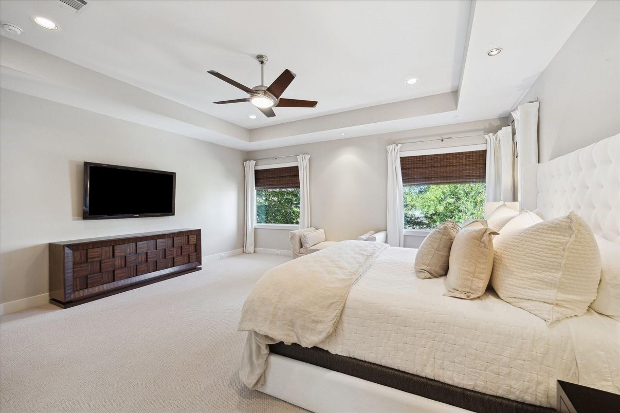 Bedroom, Interior, Recessed Lighting