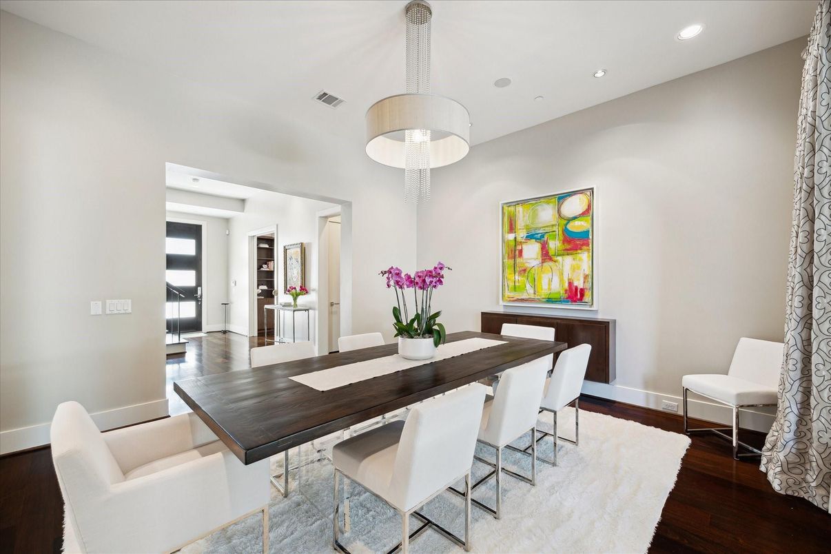Chandelier, Dining room, Interior, Recessed Lighting, Wood Texture Flooring