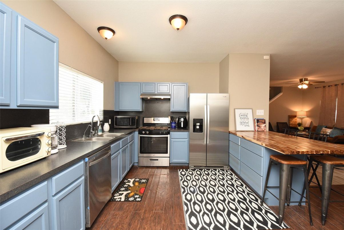Interior, Kitchen, Stainless Steel Appliances, Wood Texture Flooring