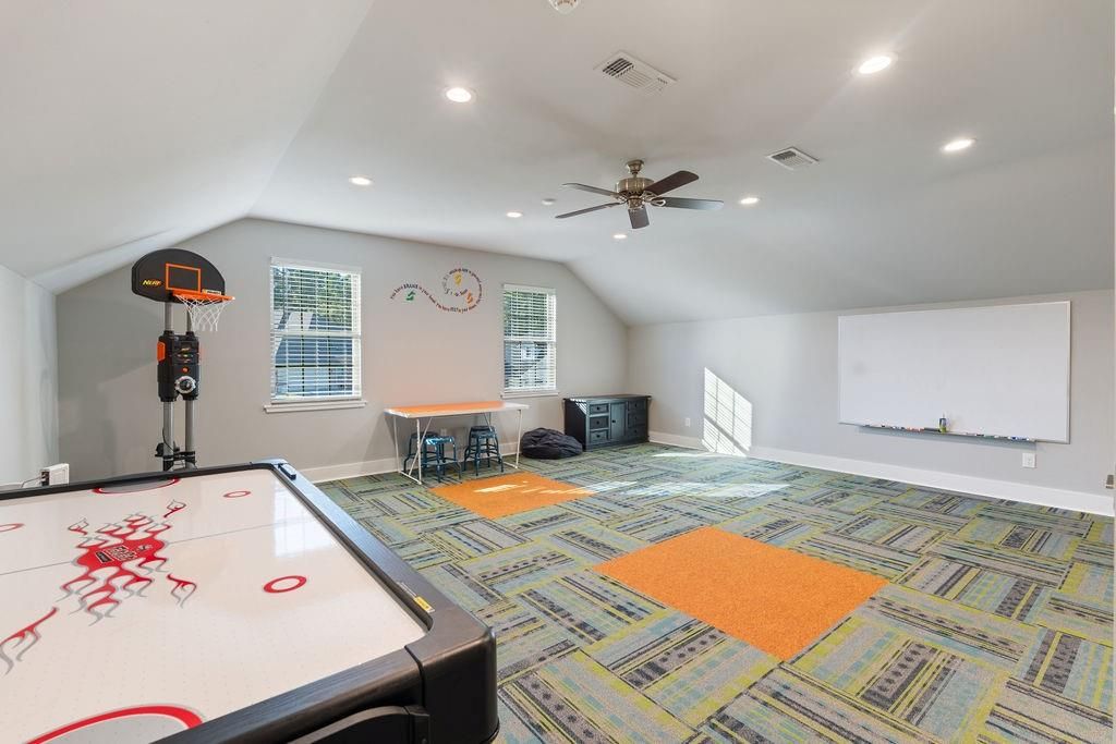 Billiard Table, Game Room, Interior, Recessed Lighting