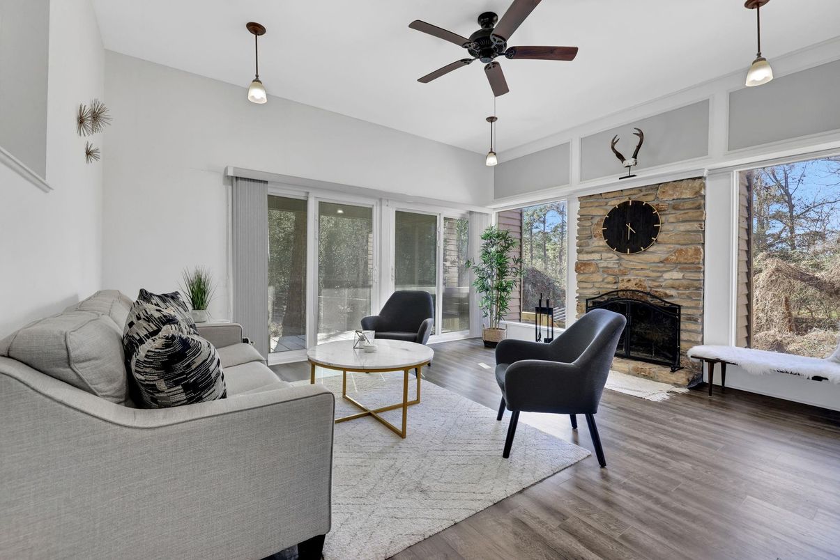 Fireplace, Interior, Living room, Pendant Lights, Stone Walls, Wood Texture Flooring