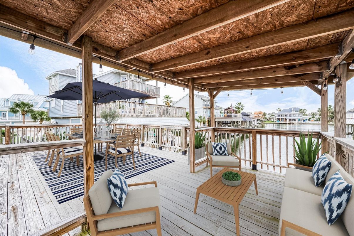 Exterior, Wooden Beams, Wood Texture Flooring