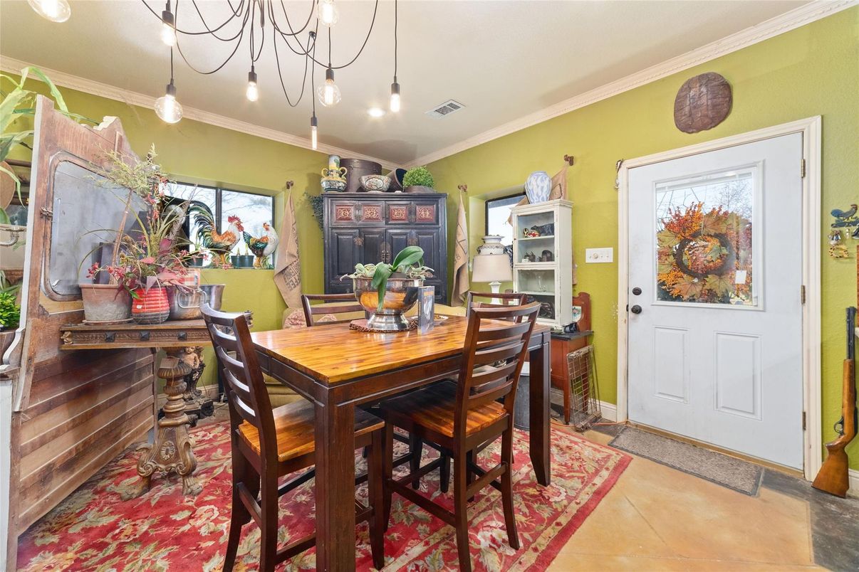 Dining room, Interior, Pendant Lights