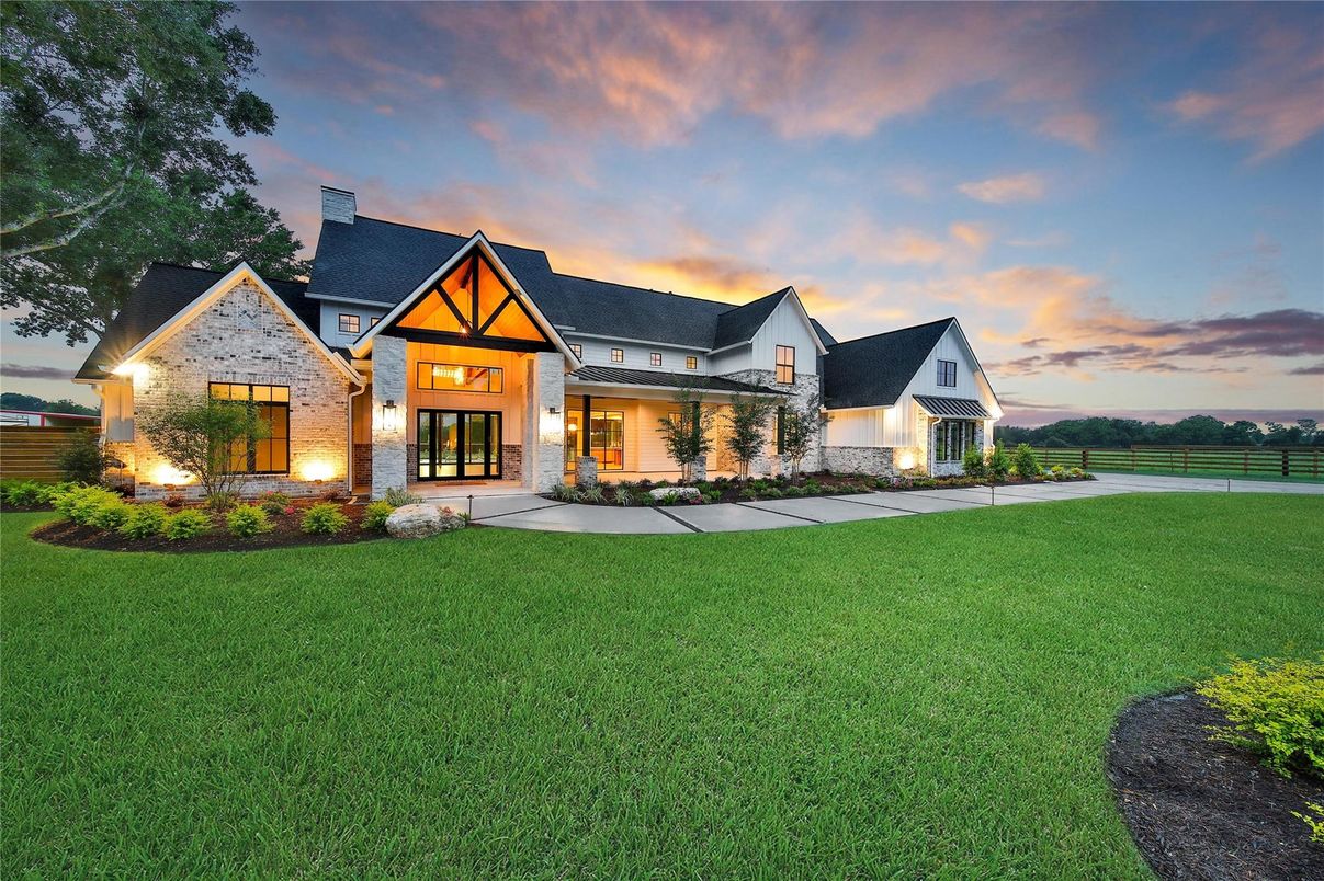 Attached, Backyard, Exterior, Facade, Farmhouse