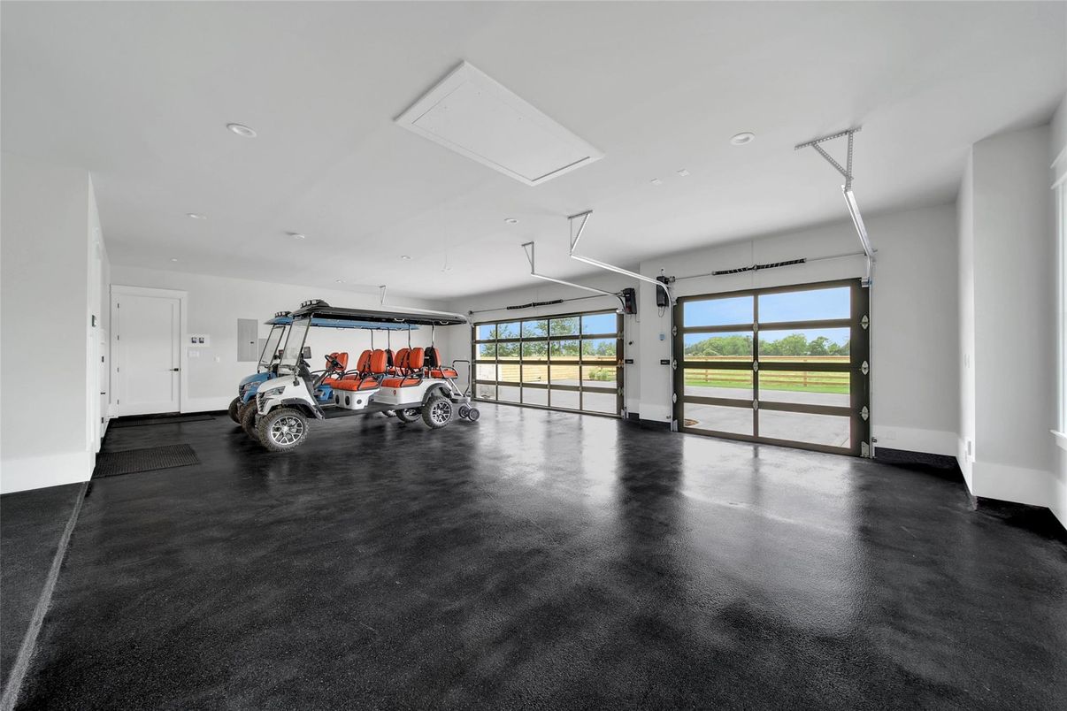 Garage, Interior, Recessed Lighting
