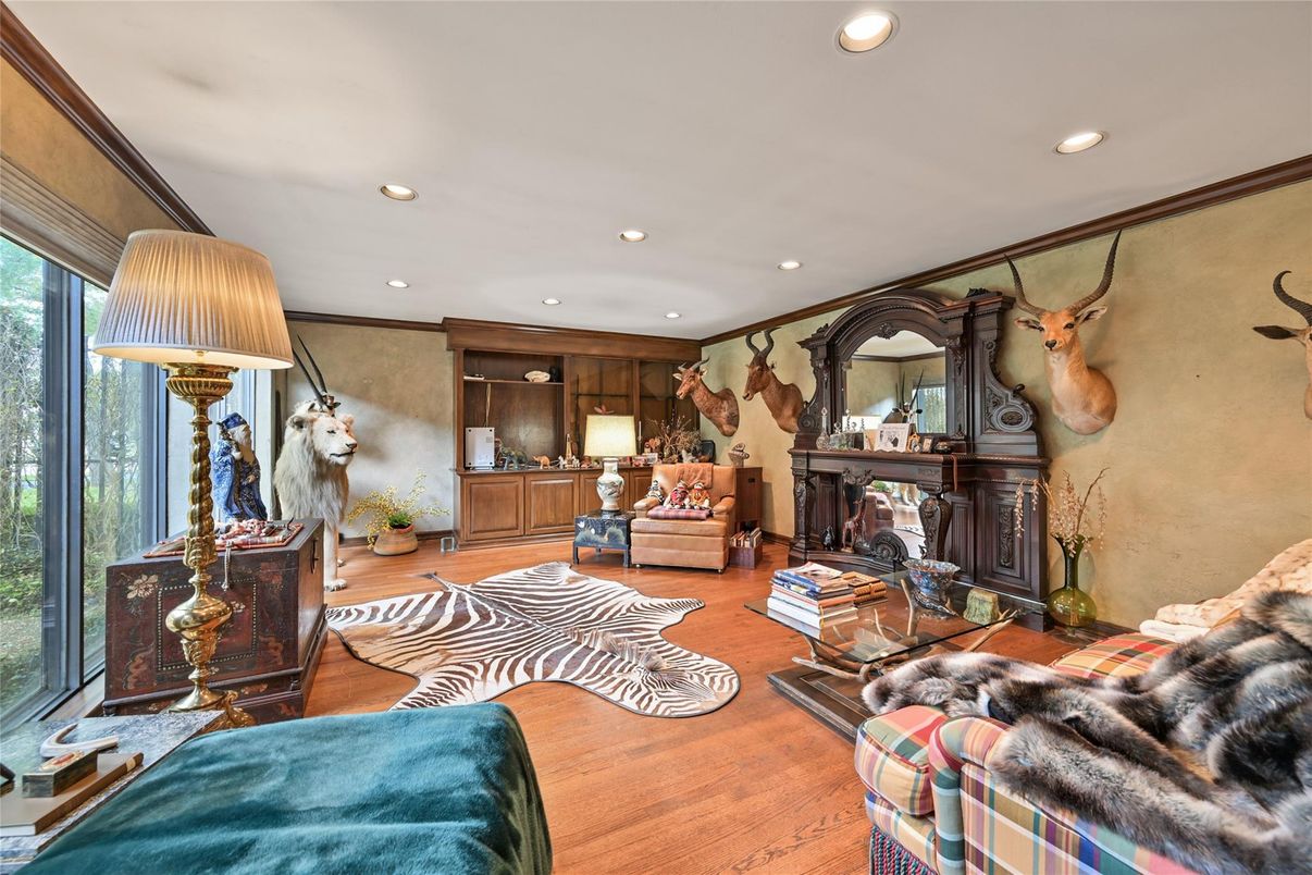 Fireplace, Interior, Recessed Lighting, Wood Texture Flooring