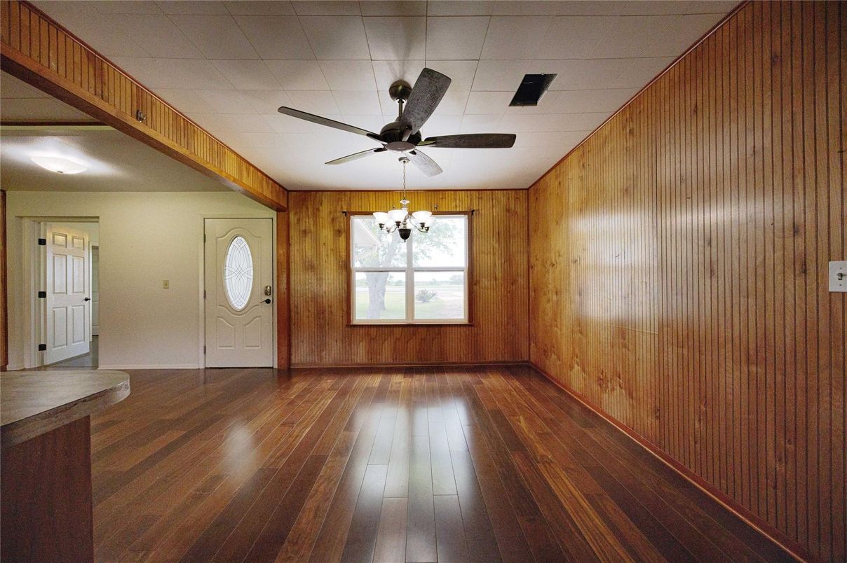 Empty room, Interior, Wood Texture Flooring, Wooden Walls