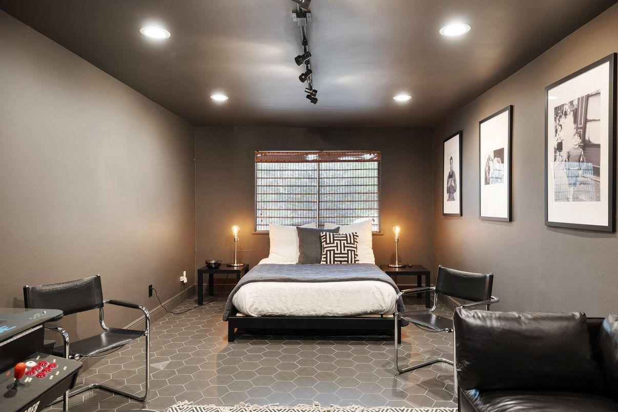 Bedroom, Interior, Recessed Lighting