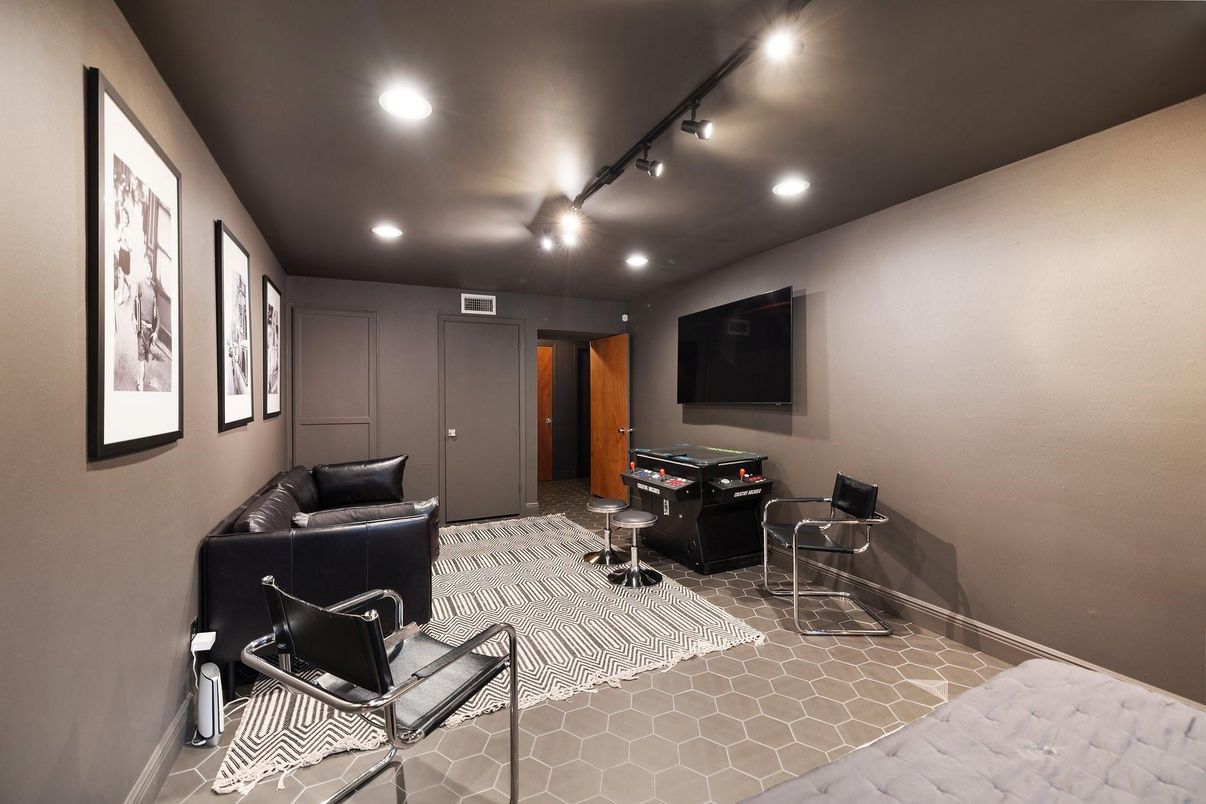 Interior, Recessed Lighting