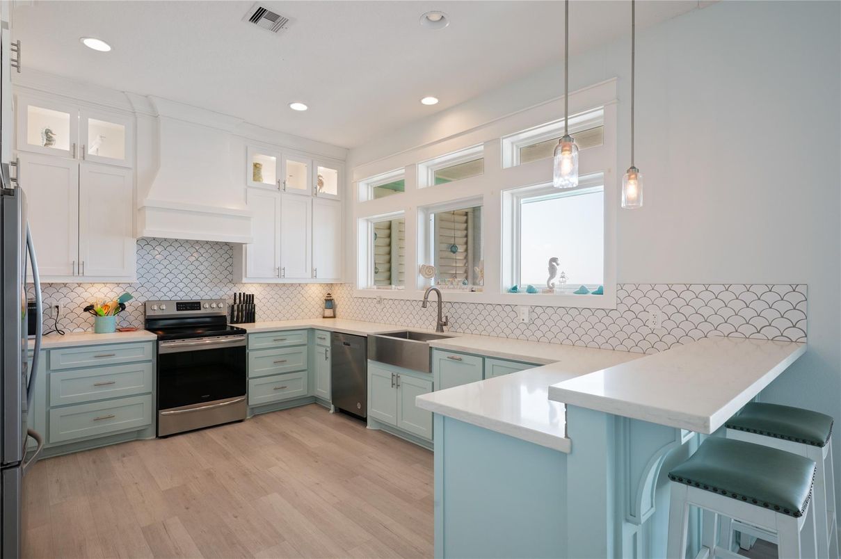 Interior, Kitchen, Pendant Lights, Recessed Lighting, Stainless Steel Appliances, Wood Texture Flooring