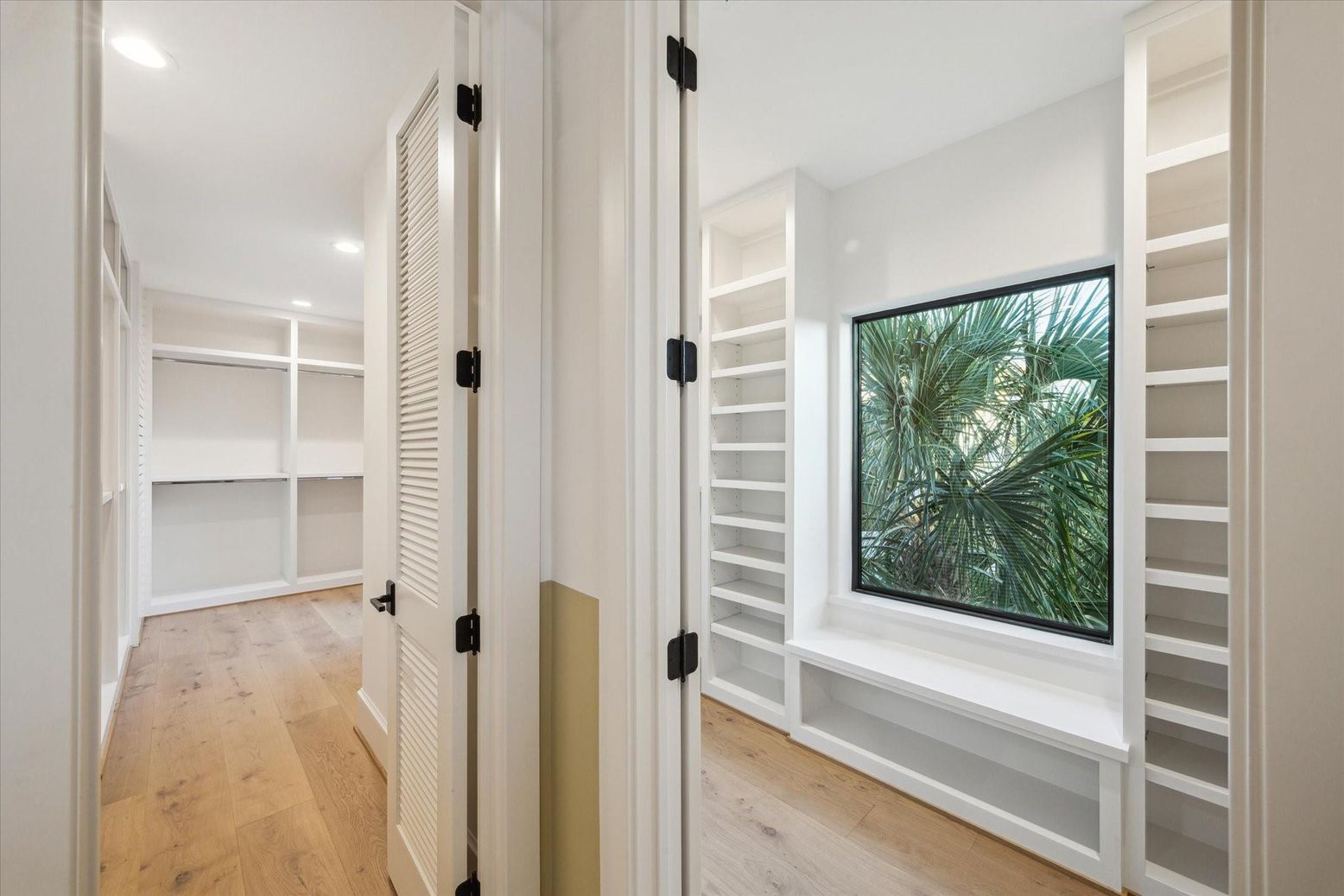 Interior, Recessed Lighting, Walk-in Closets, Wood Texture Flooring