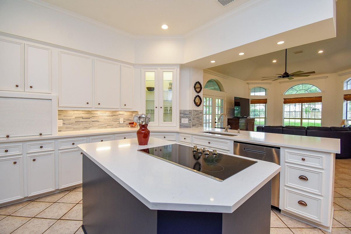 Interior, Kitchen, Recessed Lighting